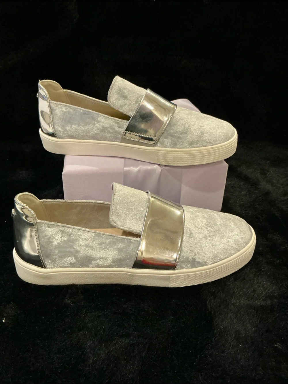Stuart Weitzman chic slip